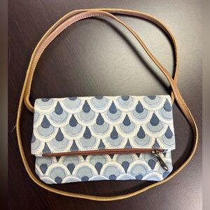 DEMDACO JOYN Hip Cross Body Bag - Coastal Themed